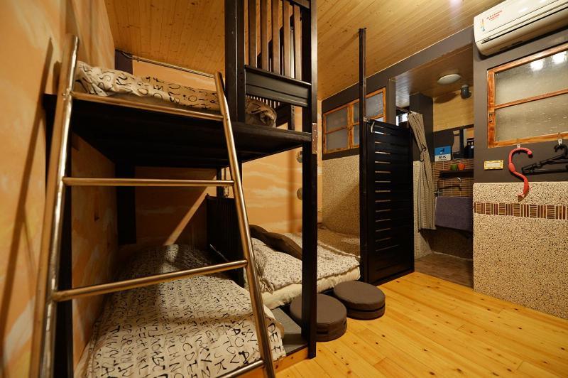 馬公市 Sha Feng Lu Dian Bed & Breakfast エクステリア 写真