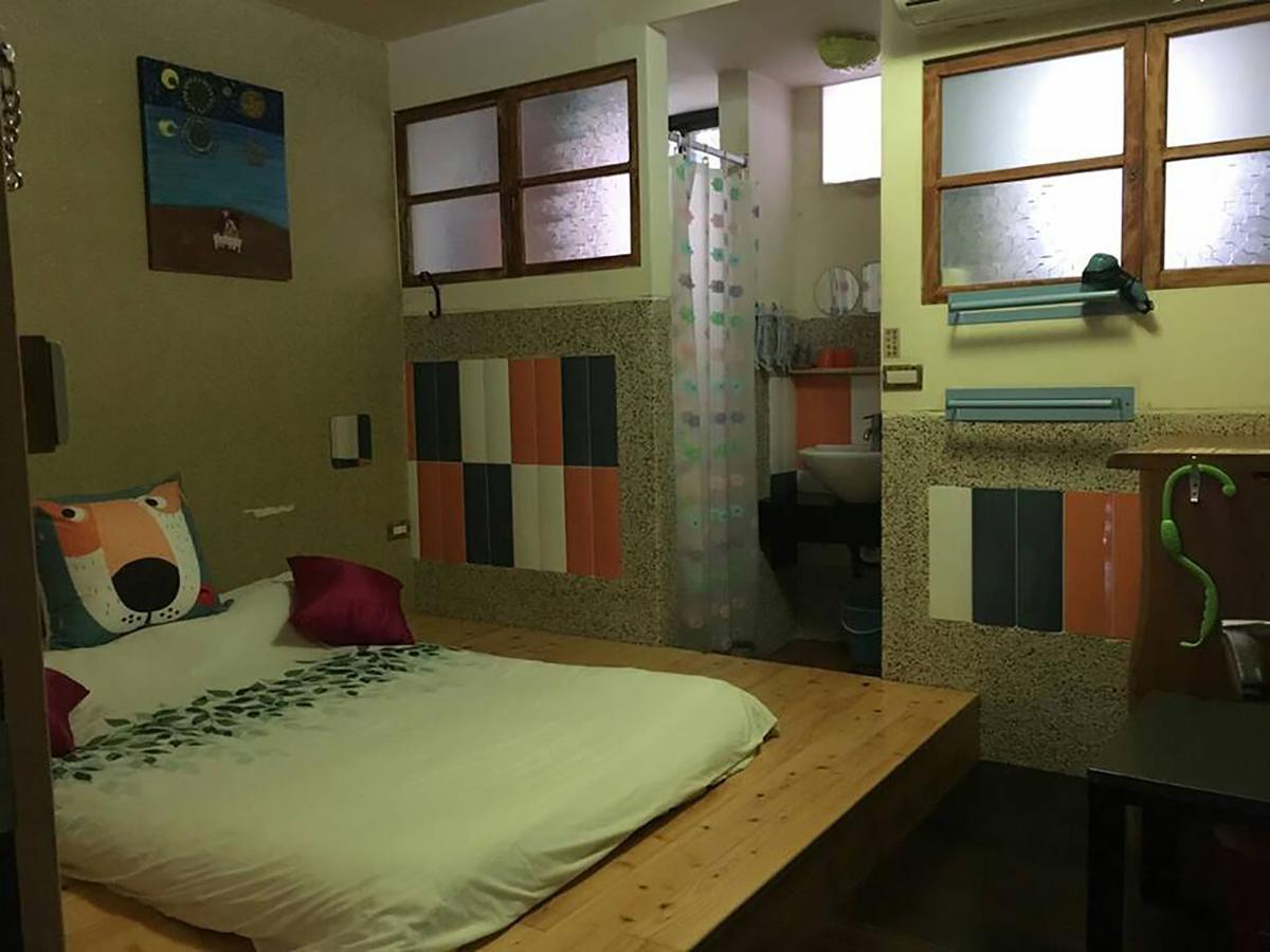 馬公市 Sha Feng Lu Dian Bed & Breakfast エクステリア 写真