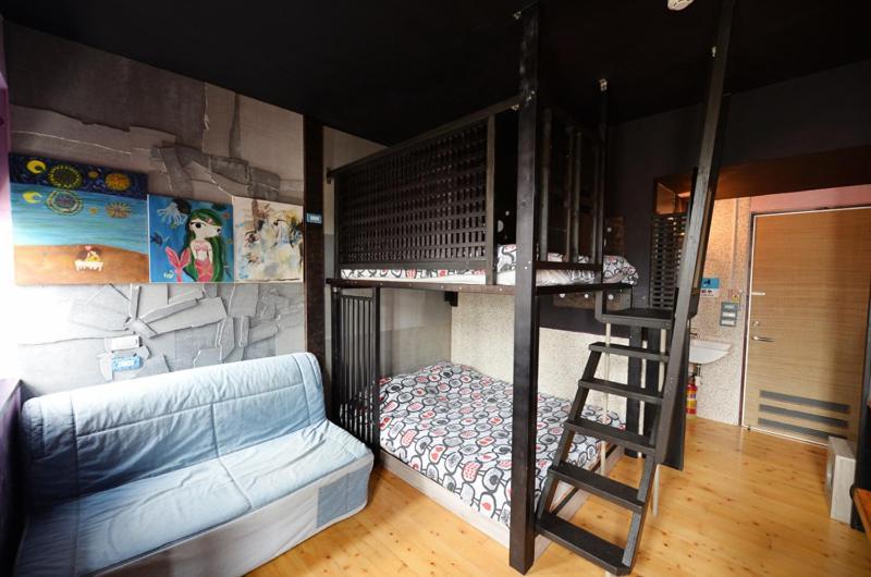 馬公市 Sha Feng Lu Dian Bed & Breakfast エクステリア 写真