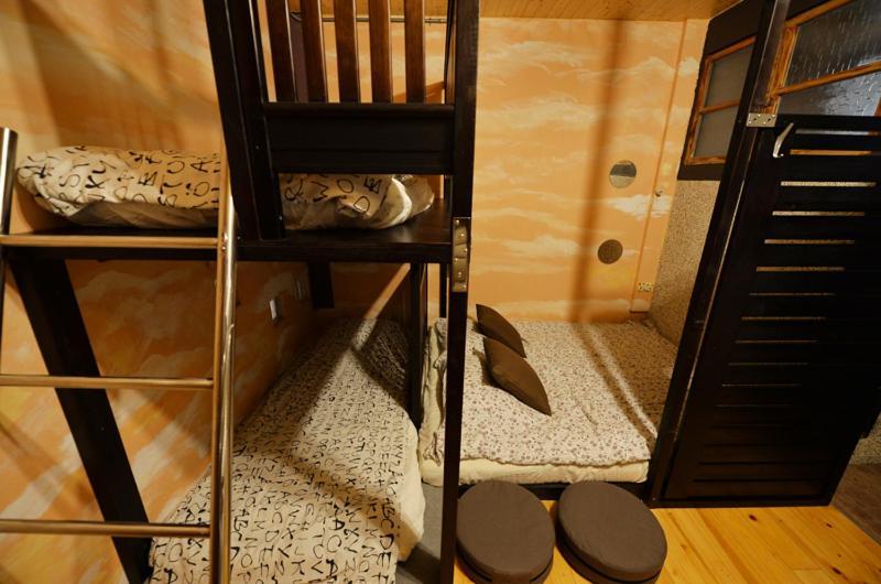 馬公市 Sha Feng Lu Dian Bed & Breakfast エクステリア 写真