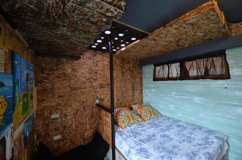 馬公市 Sha Feng Lu Dian Bed & Breakfast エクステリア 写真