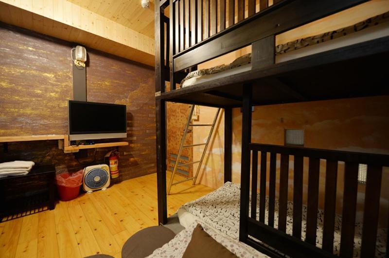 馬公市 Sha Feng Lu Dian Bed & Breakfast エクステリア 写真